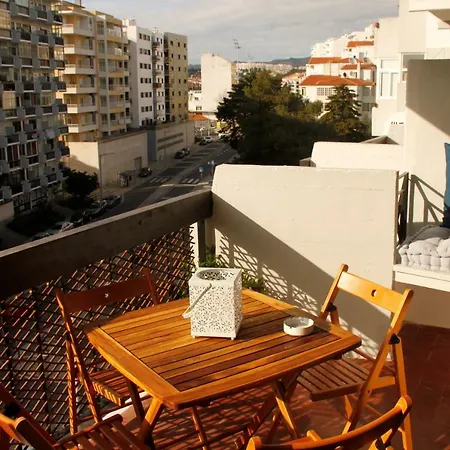 Riviera Apartment *